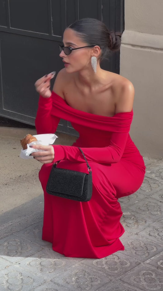 Tiara red dress